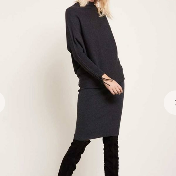 Mint Velvet Knitted Batwing Dress Size 10 - Picture 1 of 16